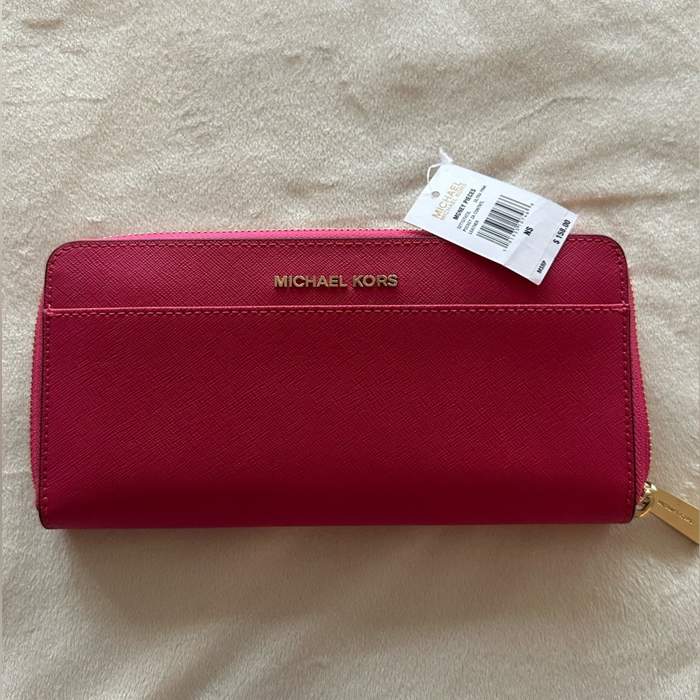 Michael Kors Vibrant pink Wallet